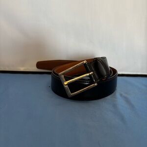 Brooks Brothers genuine leather belt. Size 34 which will typically fit size 32.